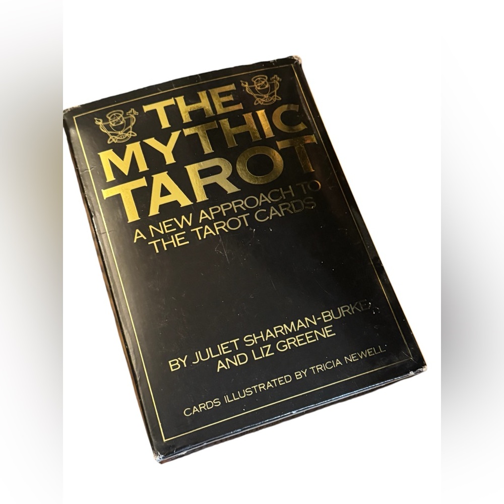 The Mythic Tarot BOOK Boxed Set CARDS Spread sheet
OOP Rare Juliet Sharman-Burke